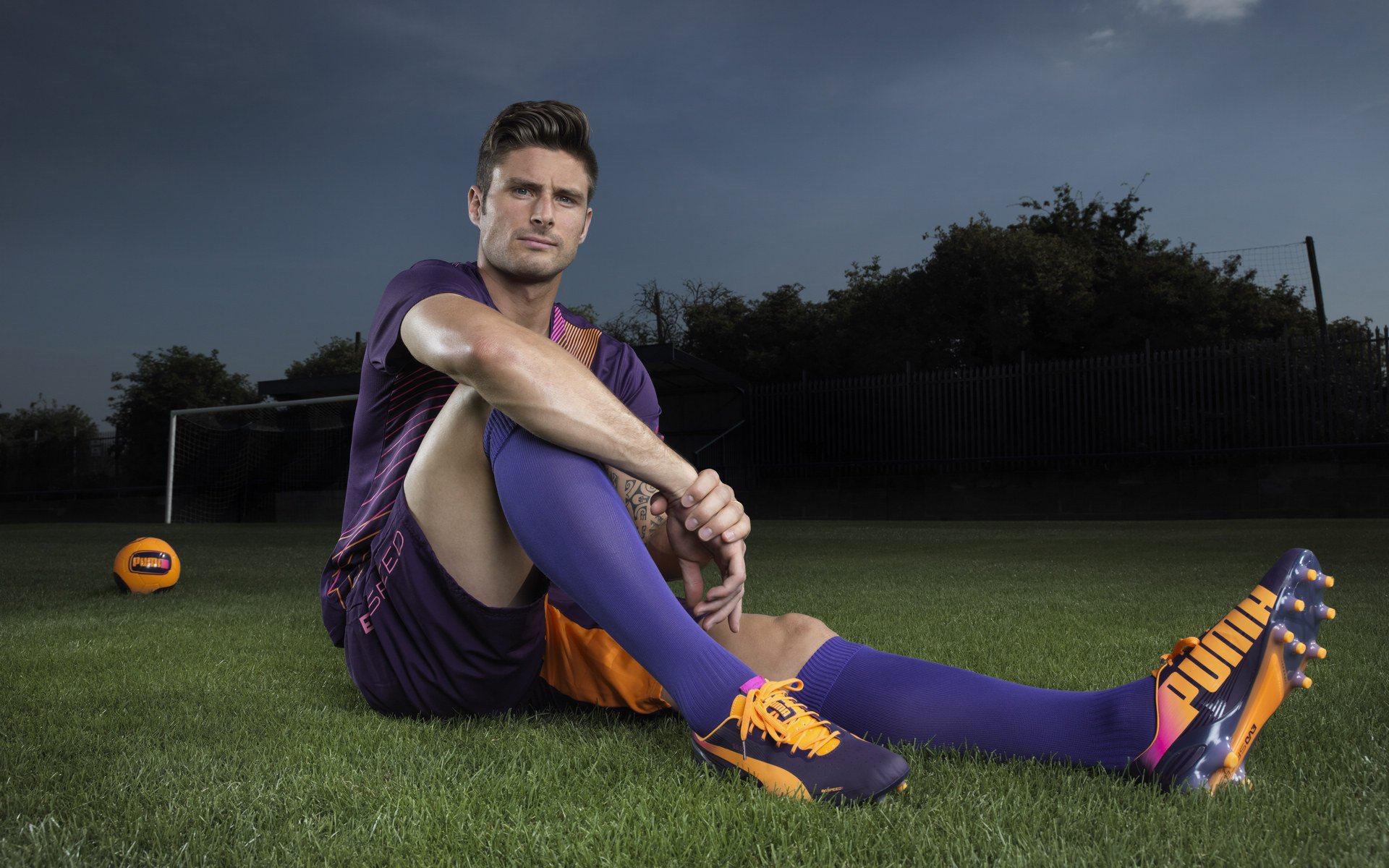 “足球+文化+旅游”融合发展新模式逐步形成，足球与旅游的结合