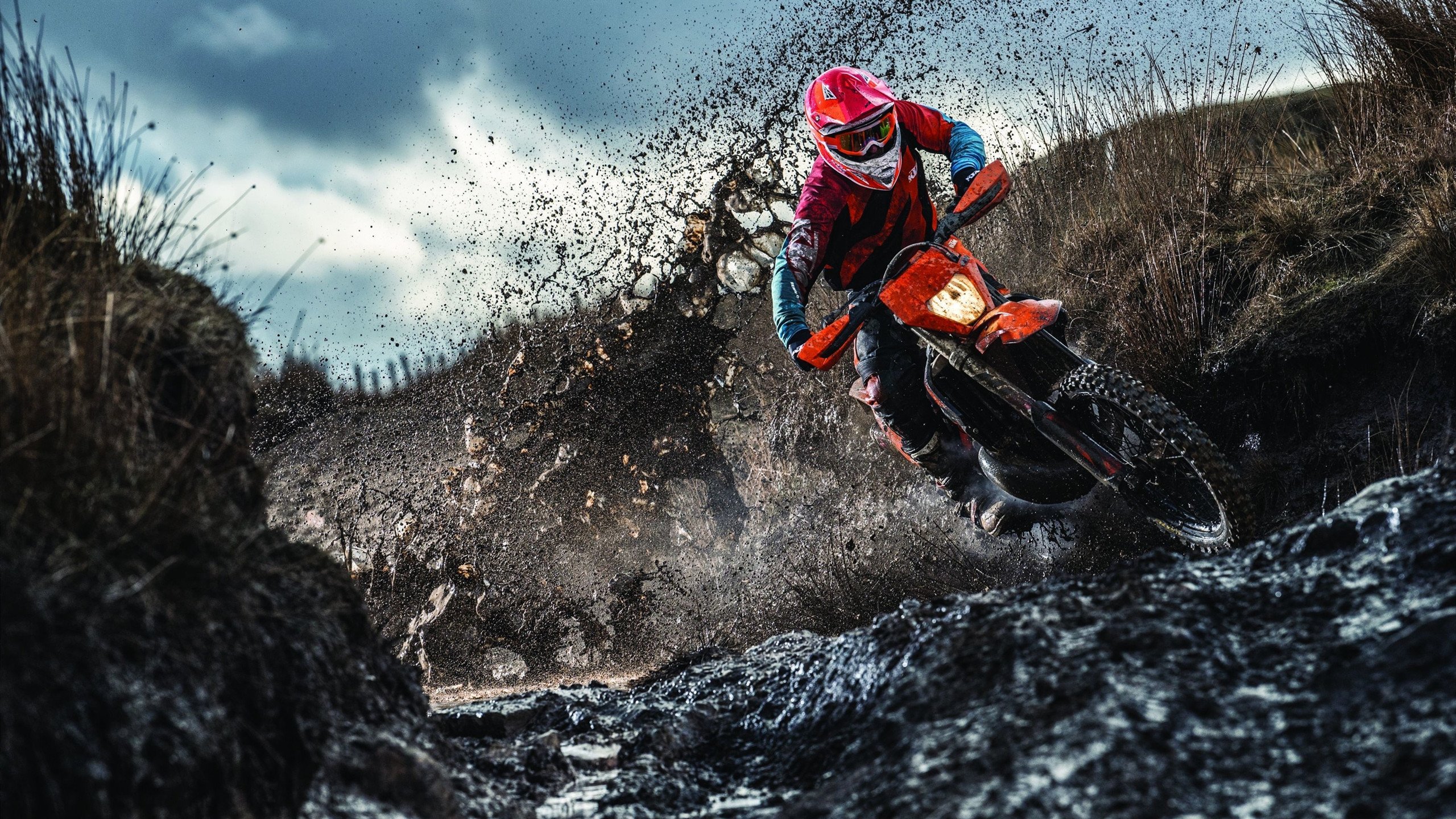 篮球场馆智能照明系统节能效果显著，智能led篮球场